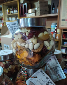 Nuts and fruits jar de NUez Buffet Bogota